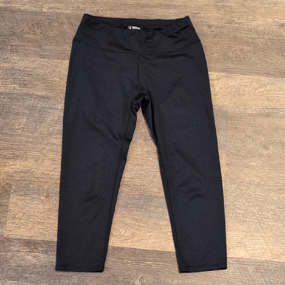 Eastern Mountain Sports Navy Capri Leggings